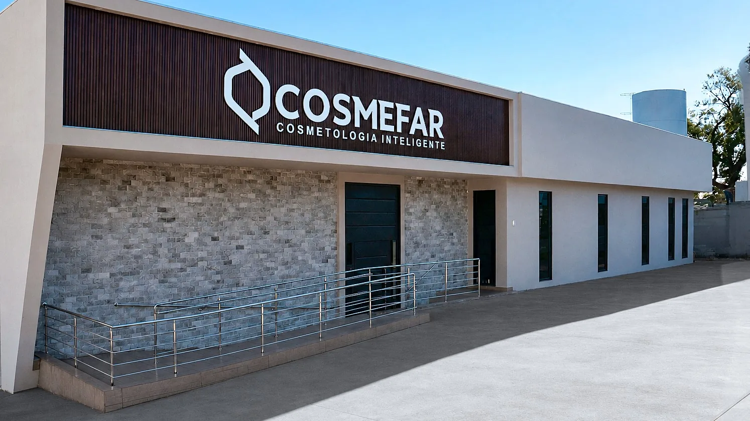 Fachada da fábrica Cosmefar em Aparecida de Goiânia